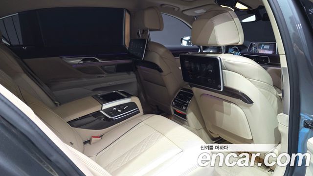 BMW 7-Series 730Ld xDrive