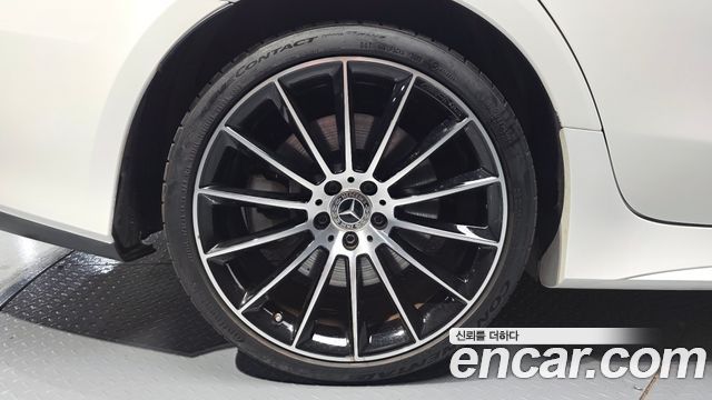 Mercedes-Benz CLS-Class CLS450 4MATIC AMG Line