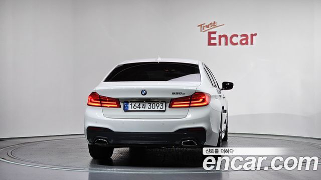 BMW 5-Series 530e M Sport