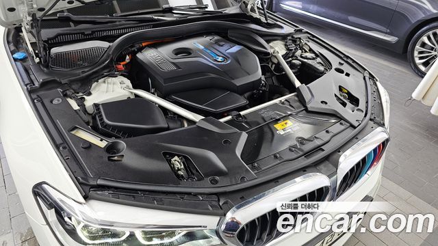 BMW 5-Series 530e M Sport