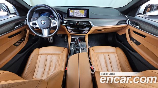 BMW 5-Series 530e M Sport