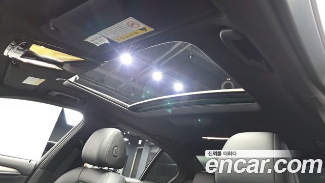 BMW 5-Series 520d xDrive M Sport Package