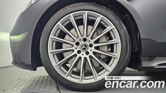 Mercedes-Benz S-Class S500L 4MATIC