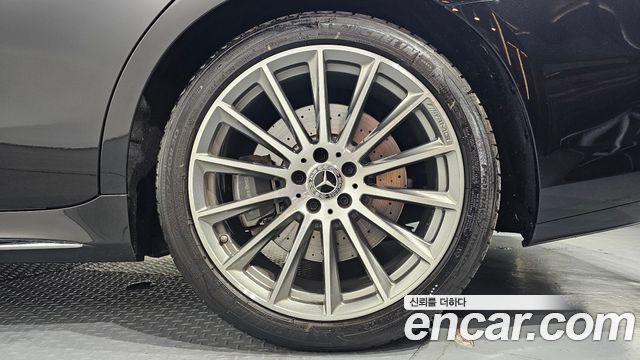 Mercedes-Benz S-Class S500L 4MATIC