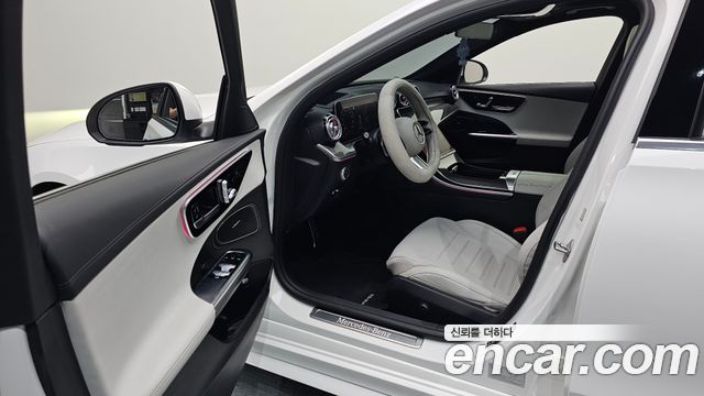 Mercedes-Benz C-Class C300 4MATIC AMG Line