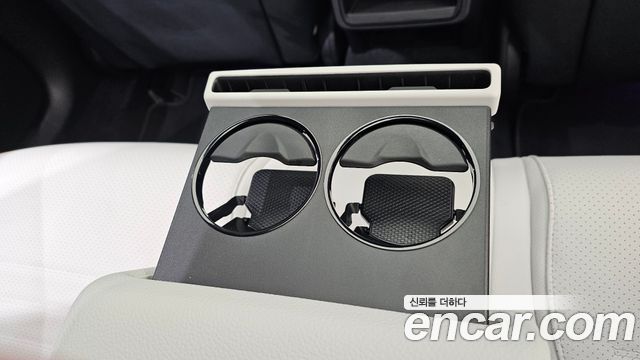 Mercedes-Benz C-Class C300 4MATIC AMG Line