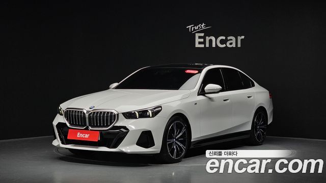 BMW 5-Series 530i xDrive M Sport