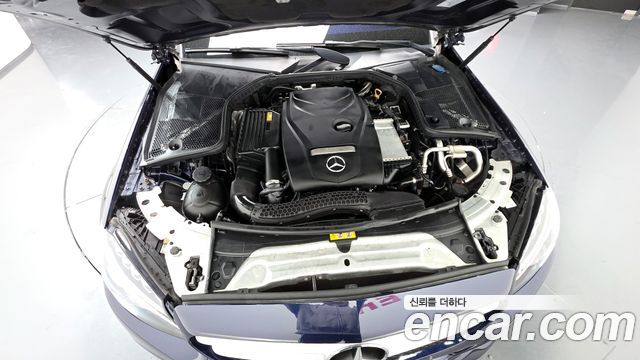 Mercedes-Benz C-Class C200