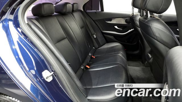 Mercedes-Benz C-Class C200