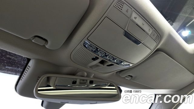 Mercedes-Benz C-Class C200