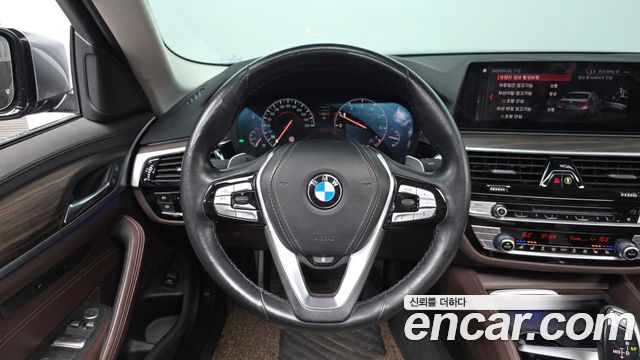 BMW 5-Series 530i Luxury Plus