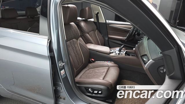 BMW 5-Series 530i Luxury Plus