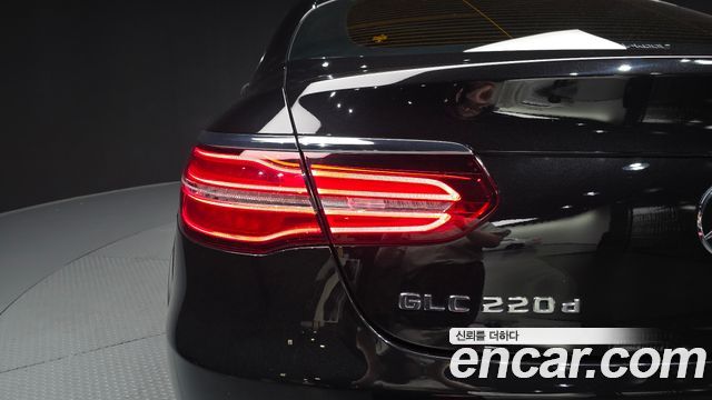 Mercedes-Benz GLC-Class GLC220 d 4MATIC Coupe