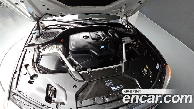 BMW 5-Series 520i Luxury