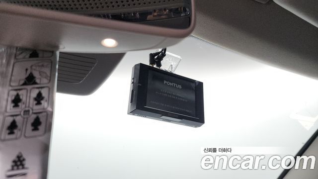 Mercedes-Benz C-Class C200