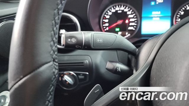 Mercedes-Benz C-Class C200