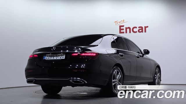 Mercedes-Benz E-Class E350 4MATIC Avantgarde