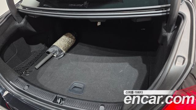 Mercedes-Benz E-Class E350 4MATIC Avantgarde