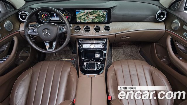 Mercedes-Benz E-Class E220d 4MATIC Exclusive