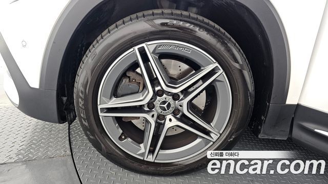 Mercedes-Benz GLB-Class GLB250 4MATIC