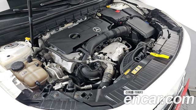 Mercedes-Benz GLB-Class GLB250 4MATIC