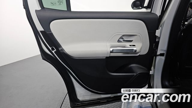 Mercedes-Benz GLB-Class GLB250 4MATIC