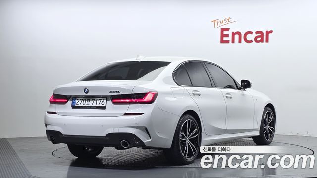 BMW 3-Series 330e M Sport