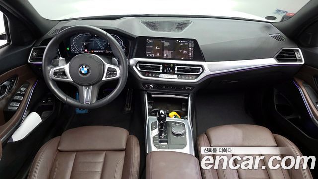 BMW 3-Series 330e M Sport