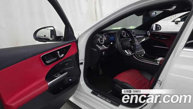 Mercedes-Benz C-Class C300 4MATIC AMG Line