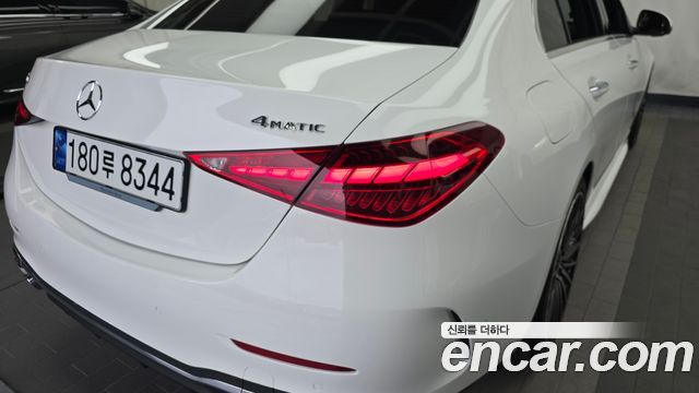 Mercedes-Benz C-Class C300 4MATIC AMG Line