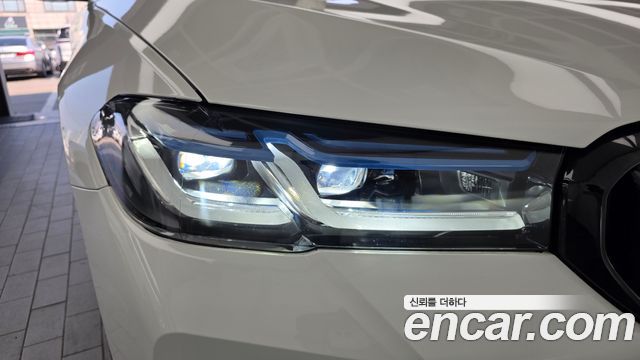 BMW 5-Series 530i M Sport Package