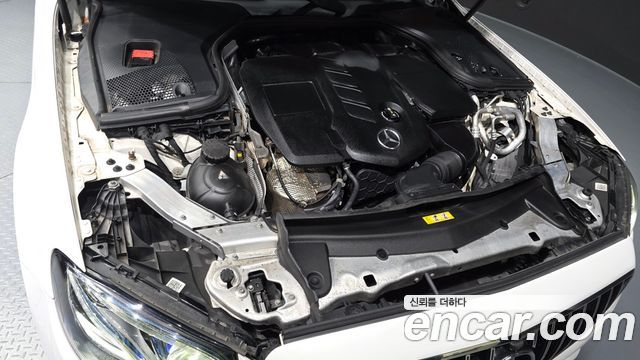 Mercedes-Benz E-Class E220d Avantgarde