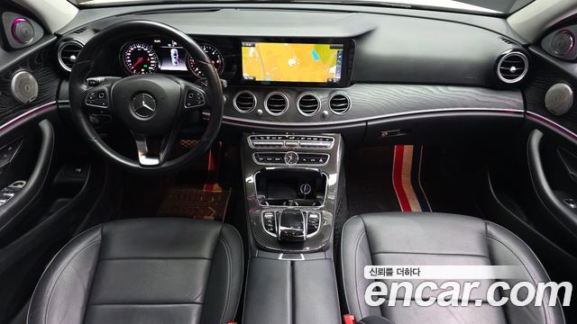 Mercedes-Benz E-Class E220d Avantgarde
