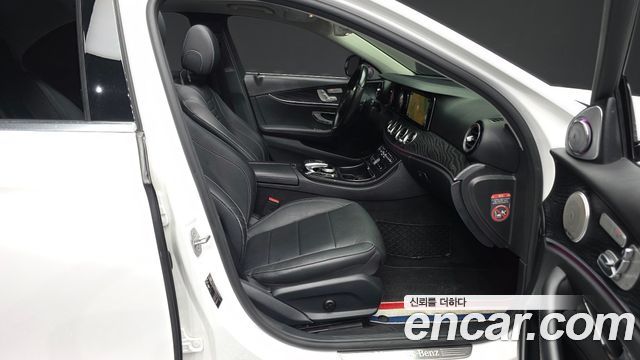 Mercedes-Benz E-Class E220d Avantgarde