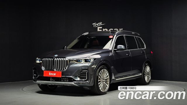 BMW X7 xDrive 40i Design Pure Excellence 6-Seater