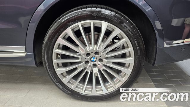 BMW X7 xDrive 40i Design Pure Excellence 6-Seater