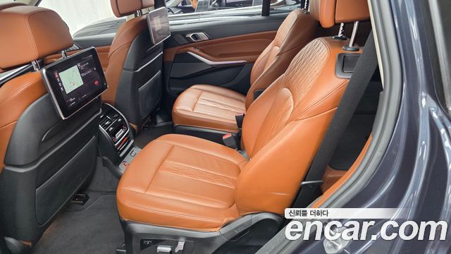 BMW X7 xDrive 40i Design Pure Excellence 6-Seater