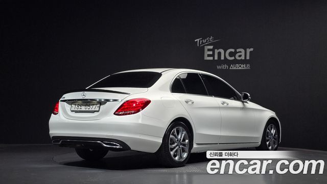 Mercedes-Benz C-Class C200 Avantgarde