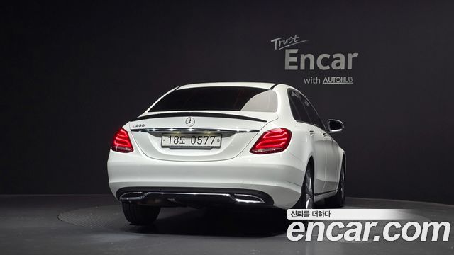 Mercedes-Benz C-Class C200 Avantgarde