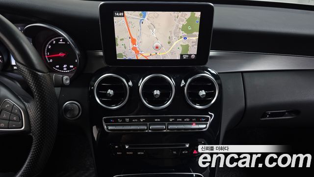 Mercedes-Benz C-Class C200 Avantgarde