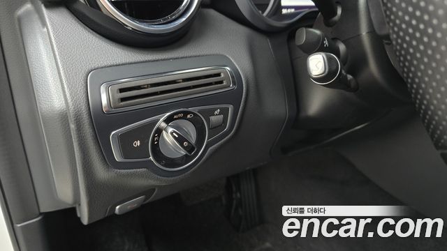 Mercedes-Benz C-Class C200 Avantgarde