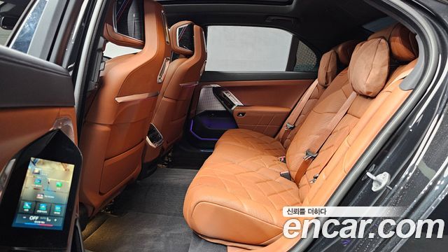 BMW 7-Series 740d xDrive M Sport