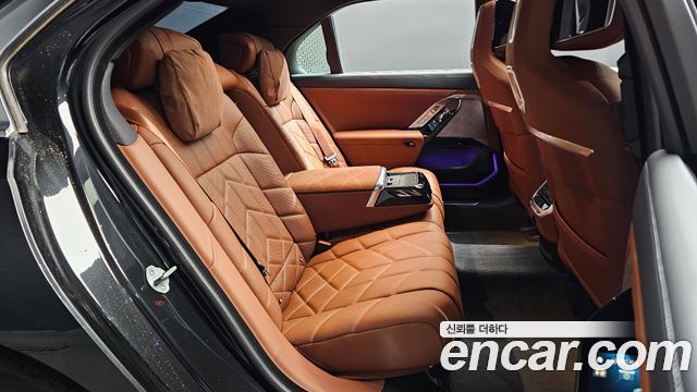 BMW 7-Series 740d xDrive M Sport