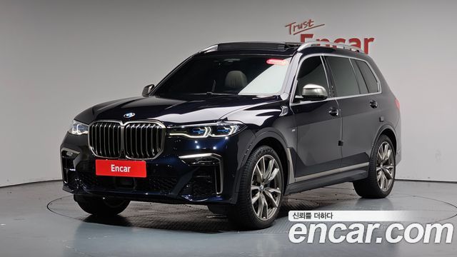 BMW X7 M50i 6STR