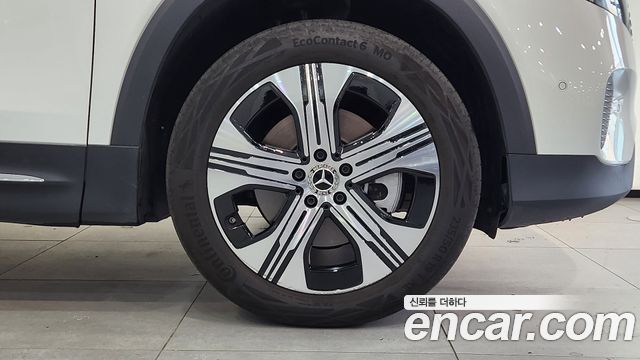 Mercedes-Benz EQB EQB300 4MATIC Progressive