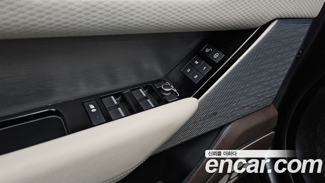 Land Rover Range Rover Velar 3.0 P380 R-Dynamic SE