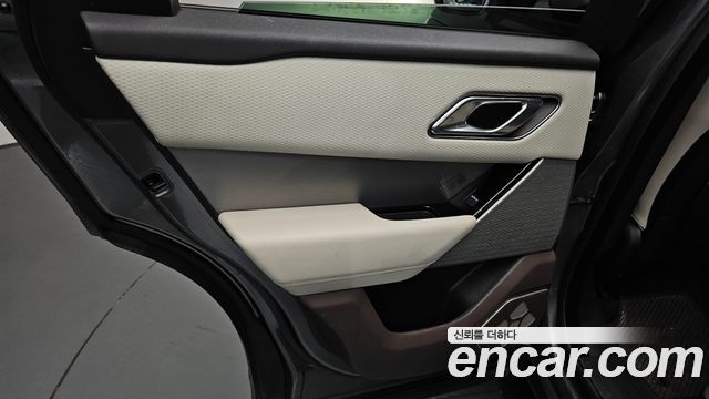 Land Rover Range Rover Velar 3.0 P380 R-Dynamic SE