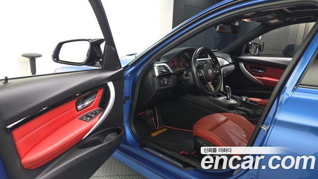 BMW 3-Series 330e iPerformance M Sport