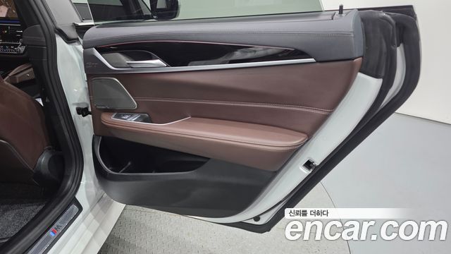 BMW Gran Turismo 630i xDrive M Sport