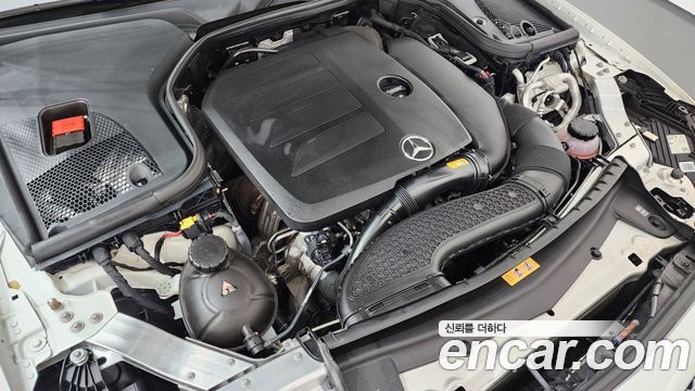 Mercedes-Benz E-Class E350 4MATIC Avantgarde